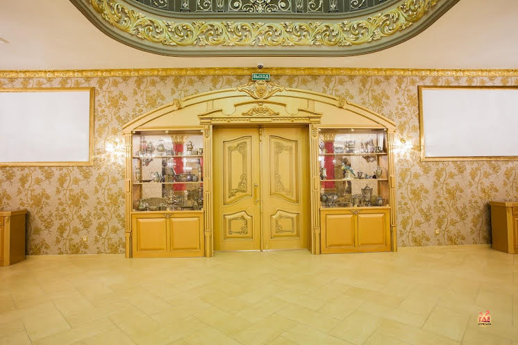 Королевский зал в «Весенний дворец» фотография №7