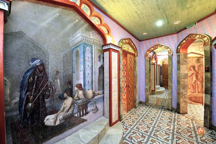 Зал с бассейном в «Замок в долине» фотография №11