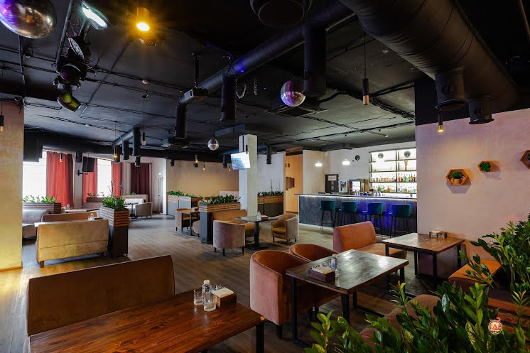 Основной зал в «31/13 La’Room» фотография №13