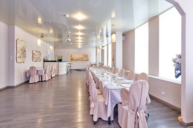 Основной зал в «Публика» фотография №7