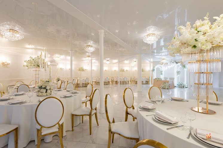 Большой зал в «БониМариЯ» фотография №5