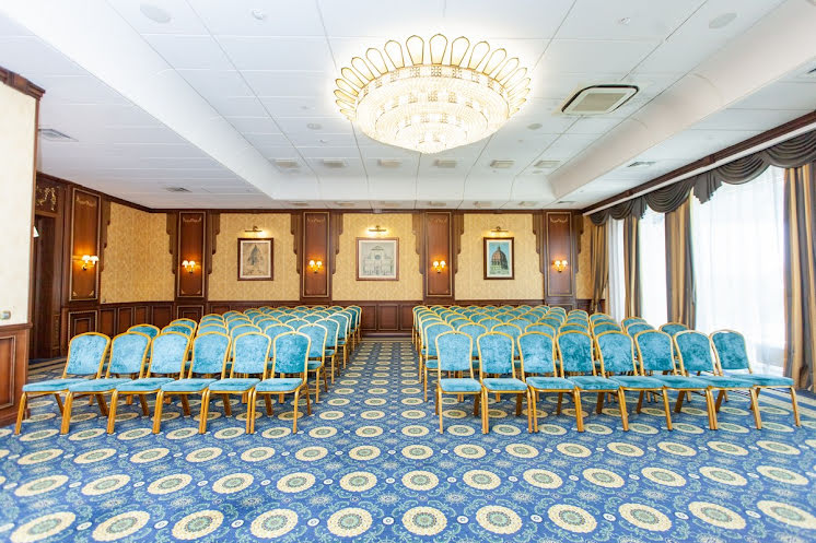 Конференц-зал «Консул» в «Гранд Отель «Видгоф»» фотография №1