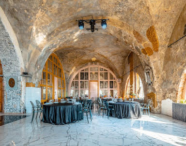  ресторан LOFT HALL