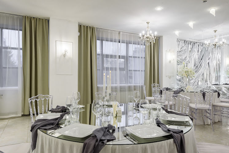 Основной зал  в «Серебро» фотография №6