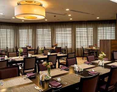  ресторан DoubleTree by Hilton Tyumen