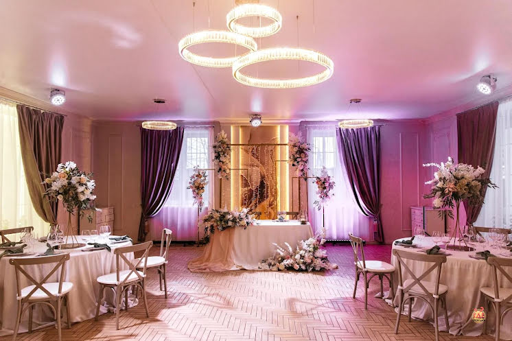 Банкетный зал  в «Дом у Озера» фотография №12