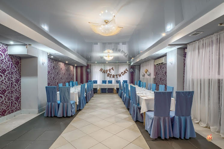 Зал на 70 человек в «Венский Дворик» фотография №10