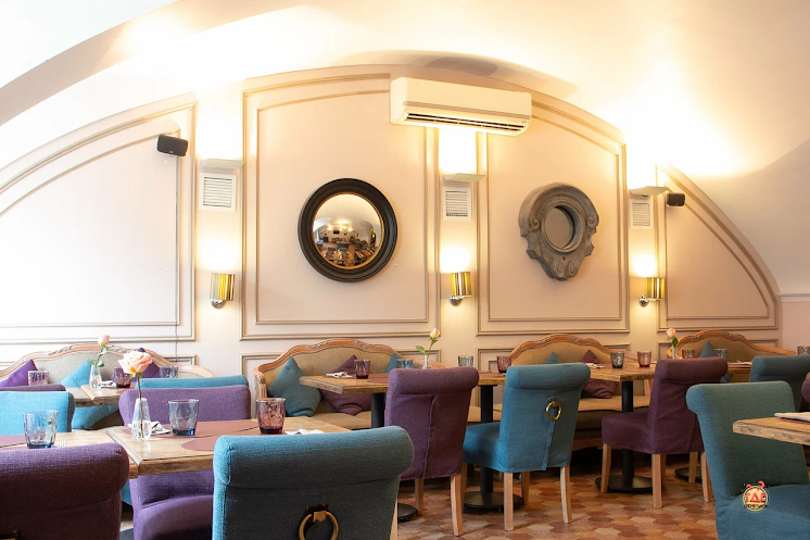 Банкетный зал в «VILLA  ASTON» фотография №15