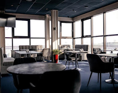  ресторан 7  небо