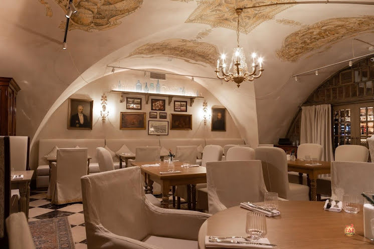 Большой зал в «Таможня» фотография №1