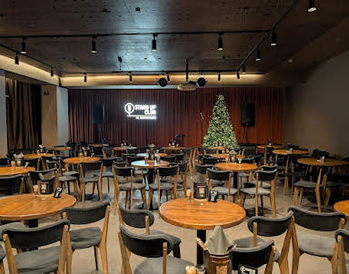  ресторан StandUp клуб на Белинского