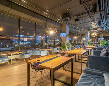  ресторан MOREMI