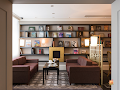 Лаунж-зал "Библиотека" в «Dom Boutique Hotel»