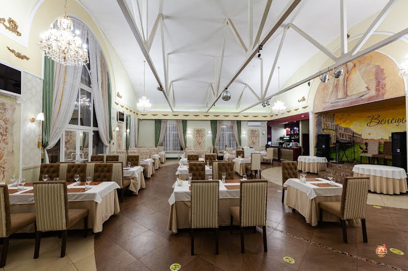 Венеция на ул. 40 лет Октября фотография №2