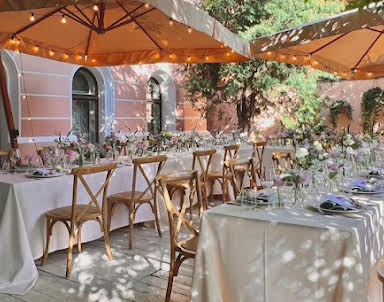  ресторан 12 Grand Cafe