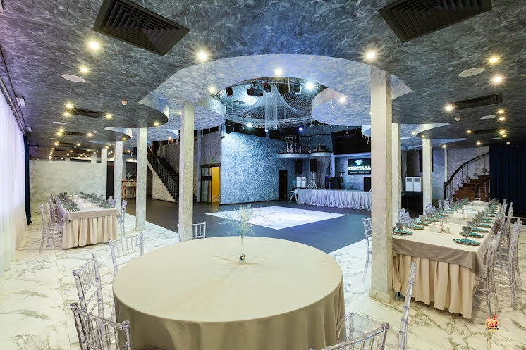 Основной зал  в «Кристалл» фотография №9