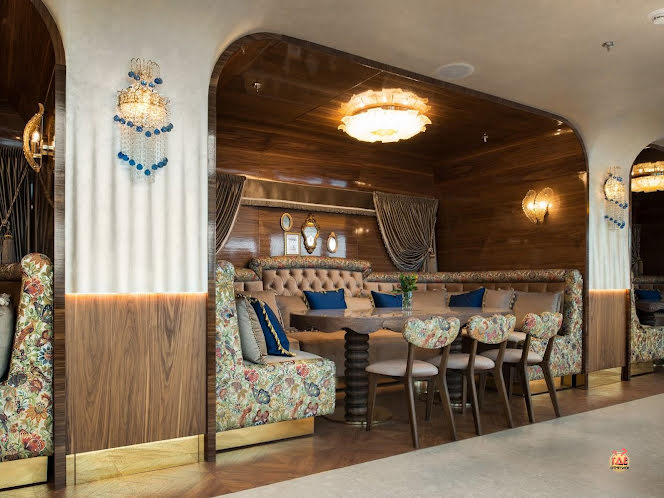 Основной зал в «Сайяр» фотография №14