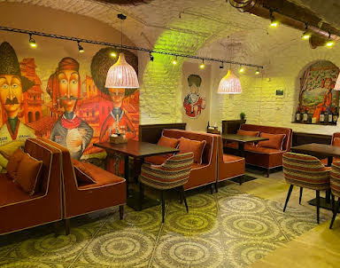  ресторан Тут Харчо Малый дом