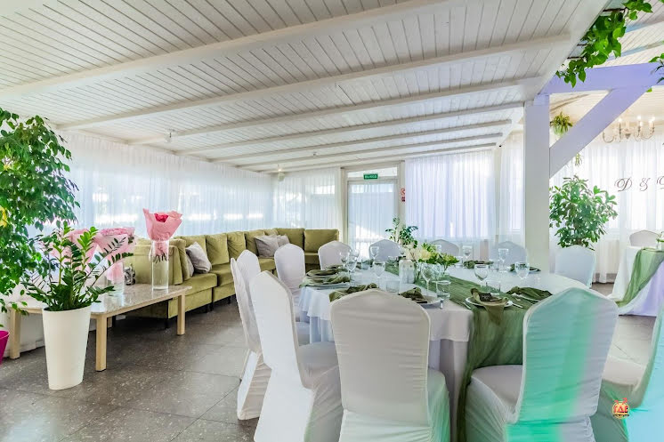 Основной зал в «Риверсайд» фотография №19