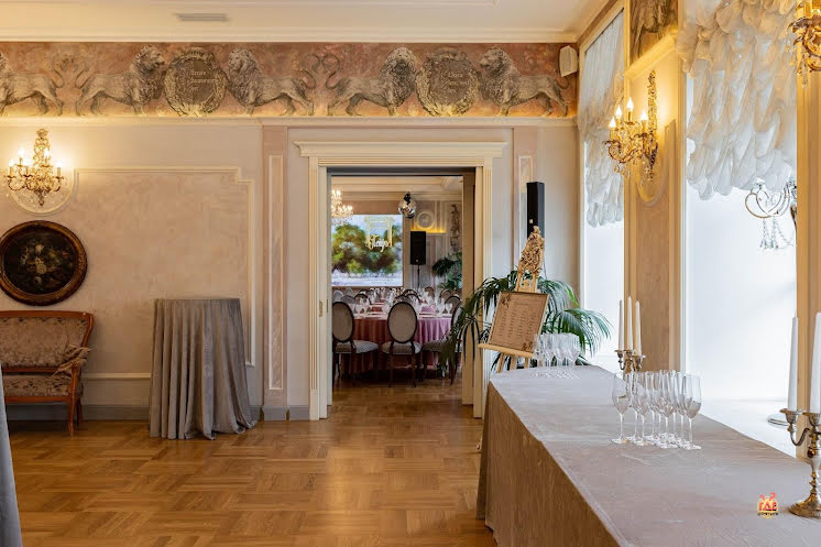 Основной зал  в «Петръ» фотография №6