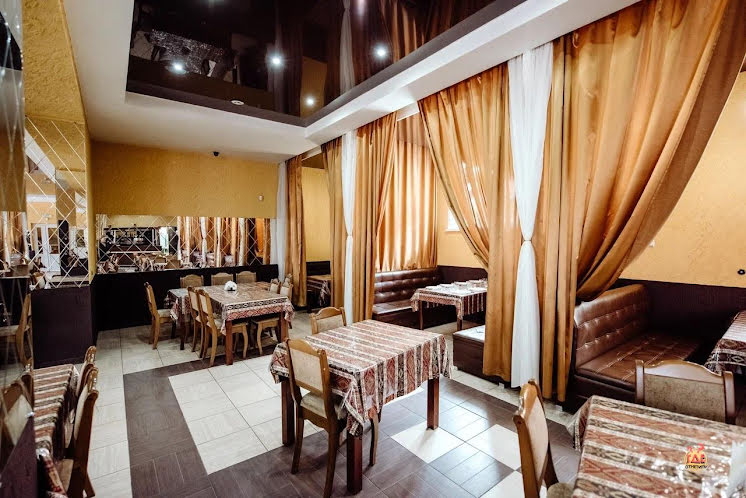 Основной зал в «Шеш Беш» фотография №9