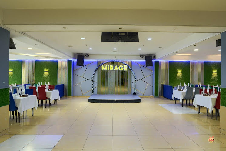 Основной зал  в «MIRAGE» фотография №4