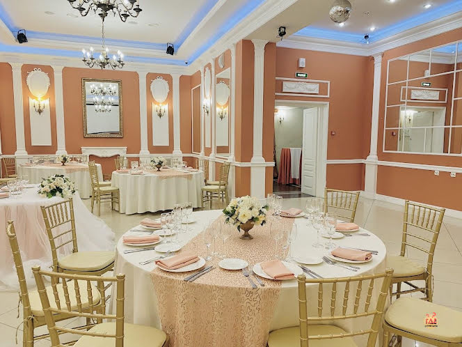 Зал «Екатерининский»  в «Праздник» фотография №8