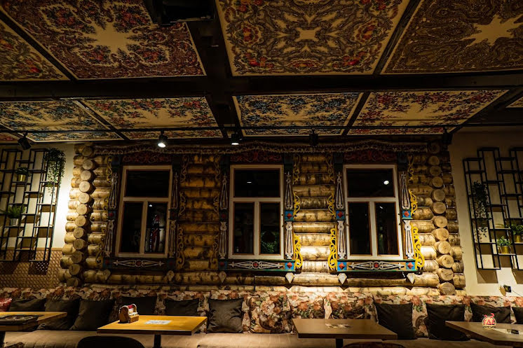 Зал ресторана в «Матрешка» фотография №12