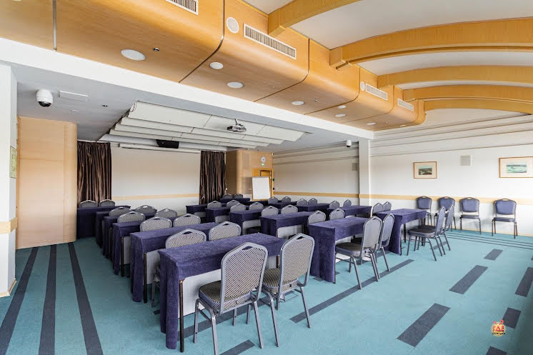 Зал "Малый панорамный" в «Амбассадор» фотография №8