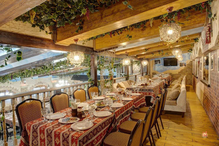 Основной зал в «Кавказская пленница» фотография №4