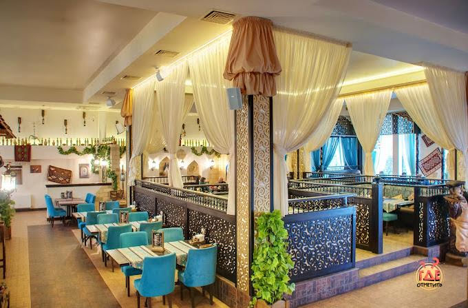 Основной зал в «KINZA» фотография №1