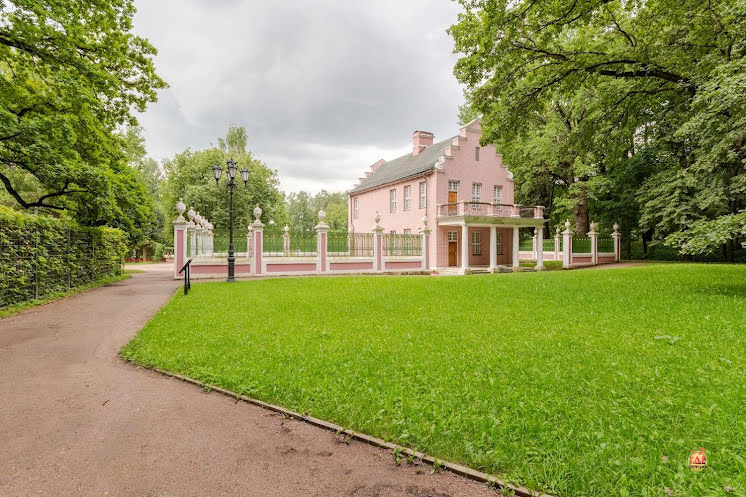 Шатёр за Голландским Домиком в «Усадьба Кусково» фотография №11