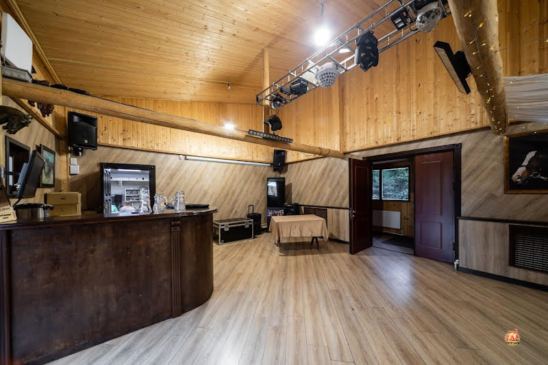 Конюшня фотография №8