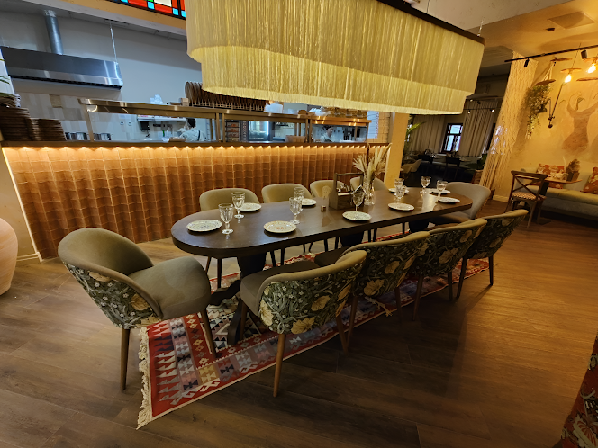 Второй зал в «Хачапури Марико на Пушкина» фотография №6