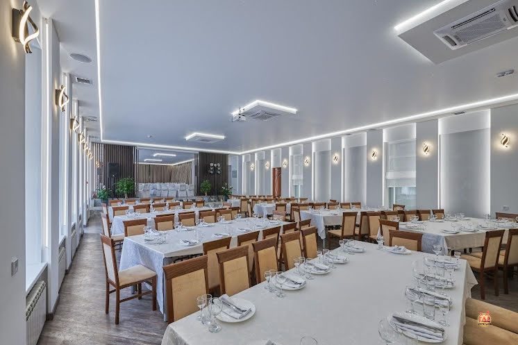 Большой зал в «Иртыш» фотография №13