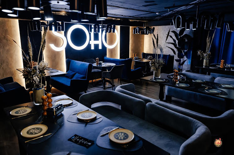 Основной зал  в «SOHO» фотография № 1