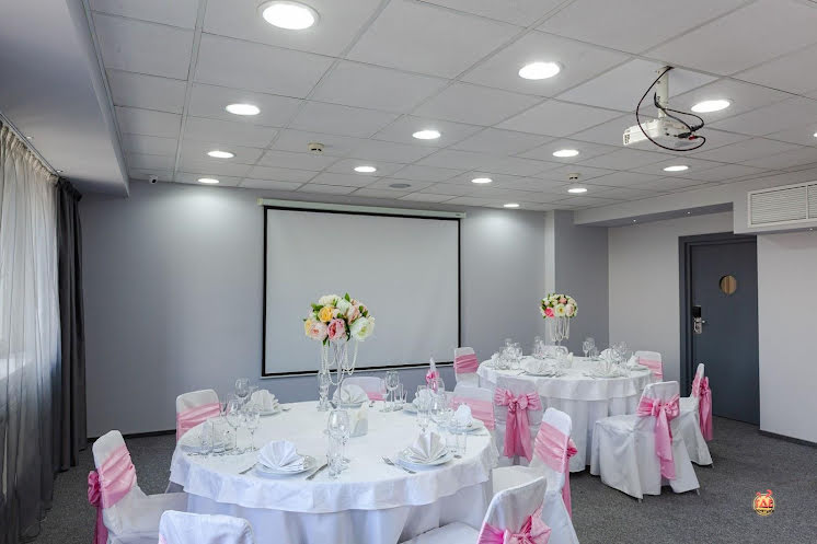 Зал «ЯЛТА» в «Marins Park Hotel Mocква Пражская» фотография №13