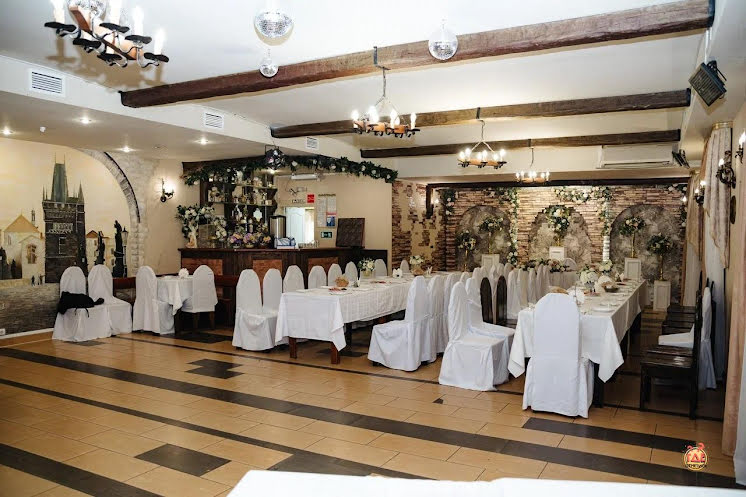 Большой зал  в «Алые паруса на Жигулевской» фотография №9