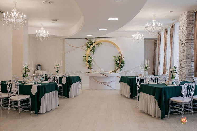 Малый зал в «Империя» фотография №1