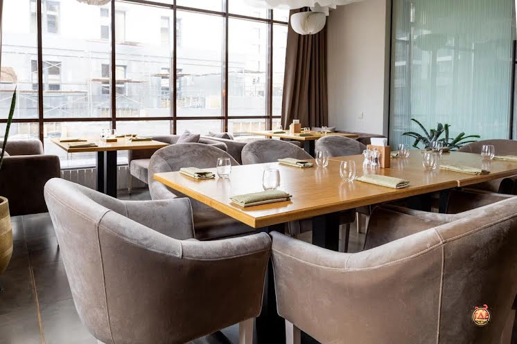 Каминный зал  в «Divine на Назарбаева» фотография №3