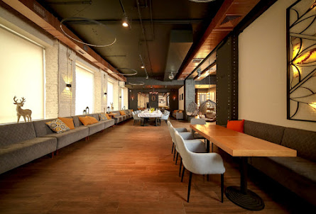 Зал лофта в Зал лофта