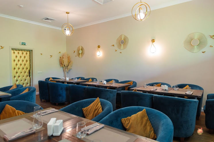 Малый зал караоке  в «Сытый лось на Коломенской» фотография №3