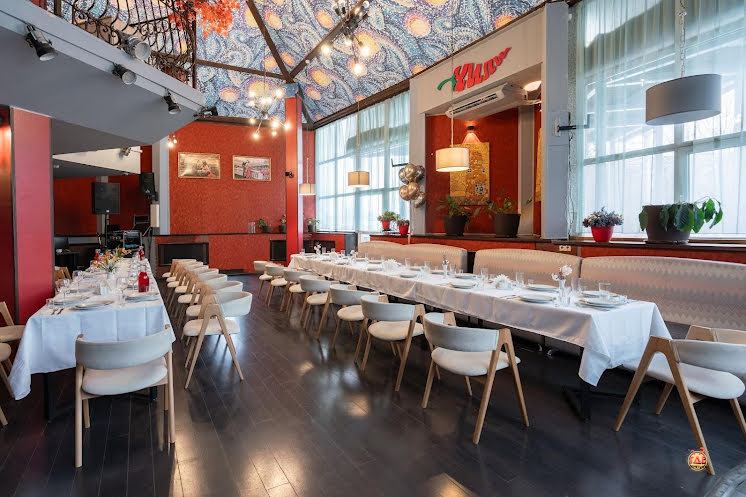 Основной зал  в «Чили» фотография №2