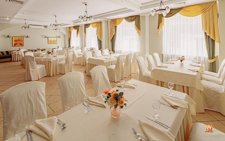 Ресторан «Березовая Роща» в «Тверь Парк Отель» фотография №3