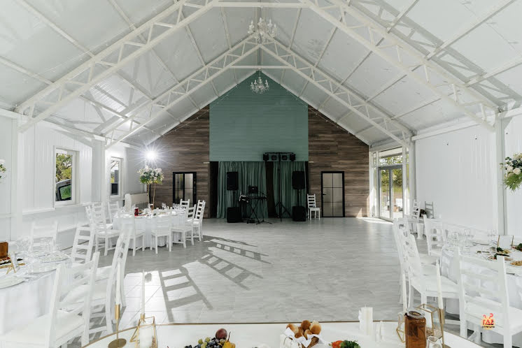 Барнхаус в «WHITE WEDDING» фотография №10