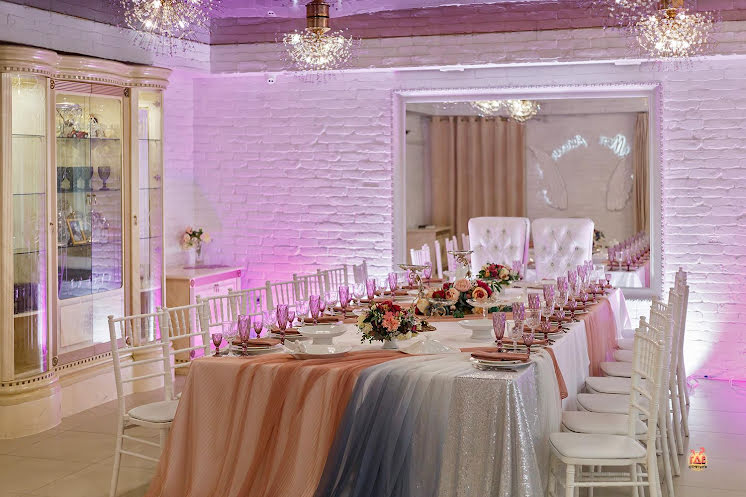 Малый зал в «Мон Амур» фотография №7