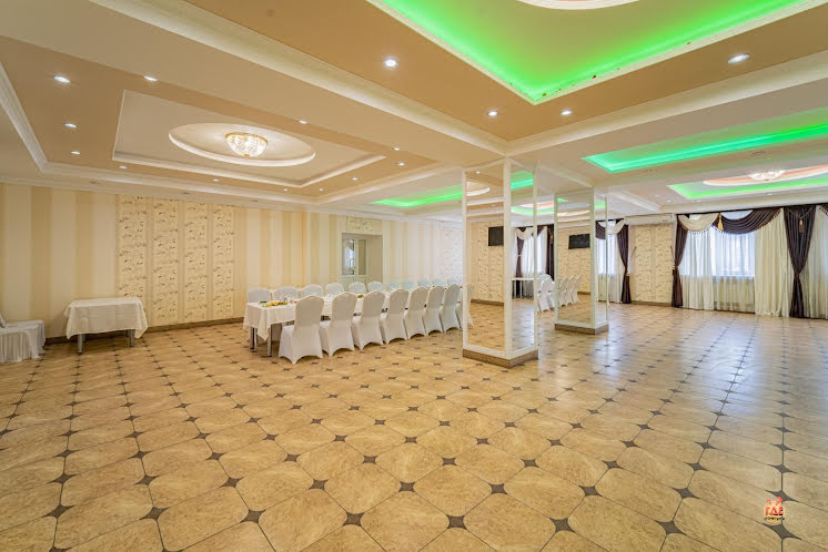 Зал «Свадебный»  в «Гоара» фотография №12