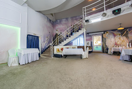 Зал «Седьмое небо» в Зал «Пещера Диониса»