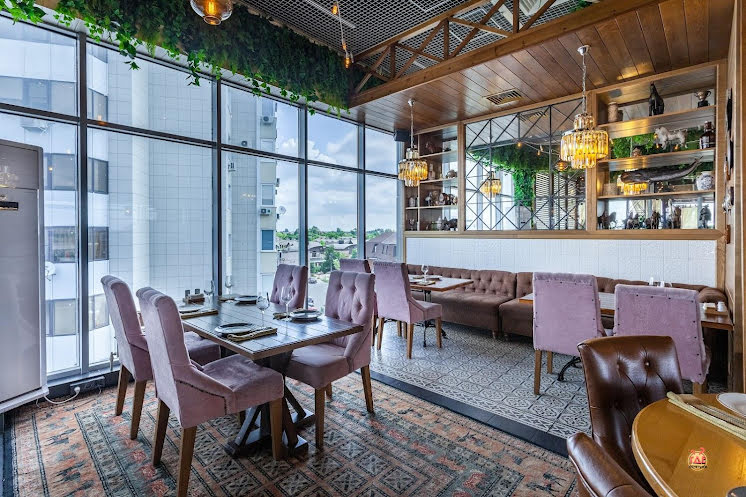 Основной зал в «Макароны» фотография №9