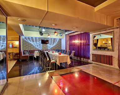  ресторан Адам и Ева